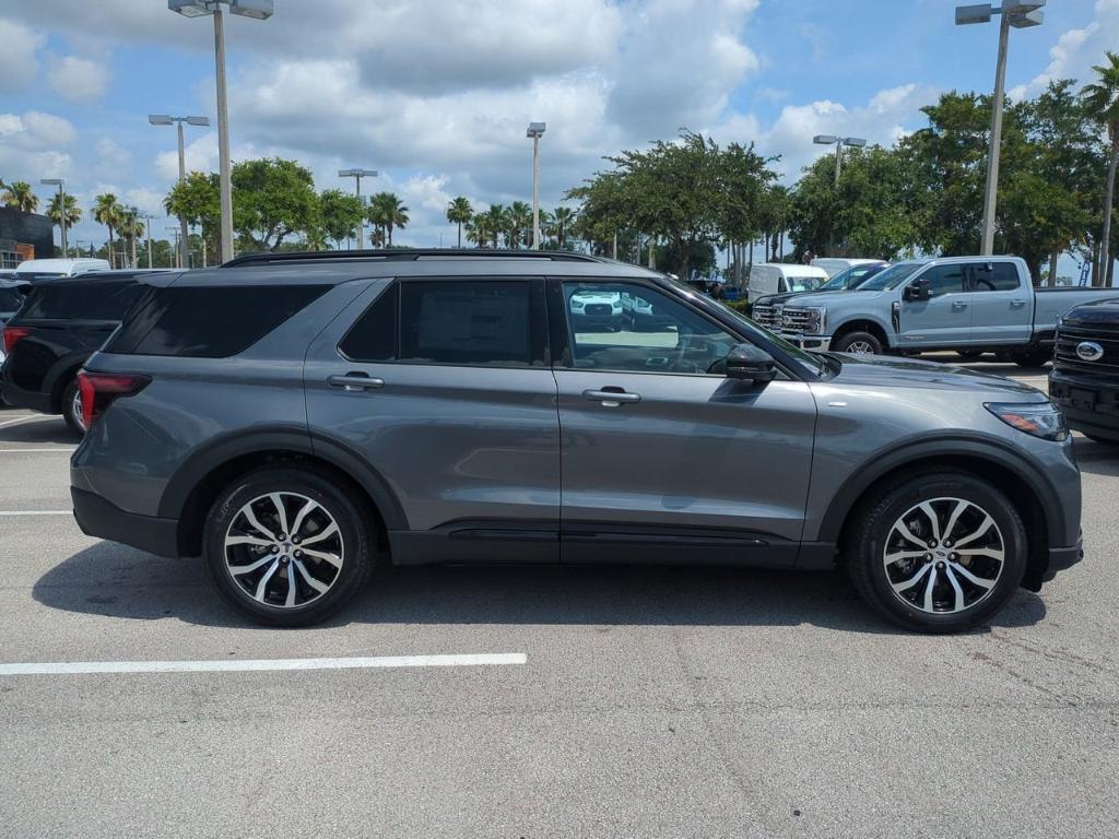new 2025 Ford Explorer car, priced at $47,045