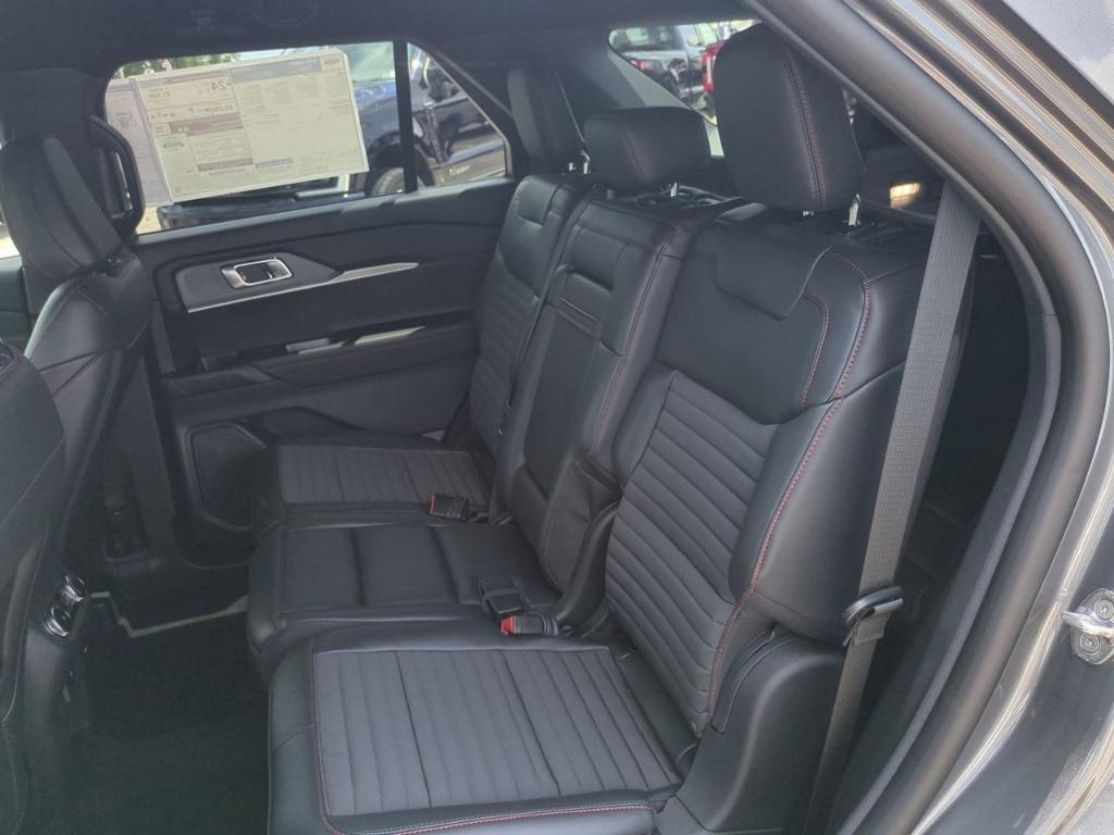 new 2025 Ford Explorer car, priced at $47,045