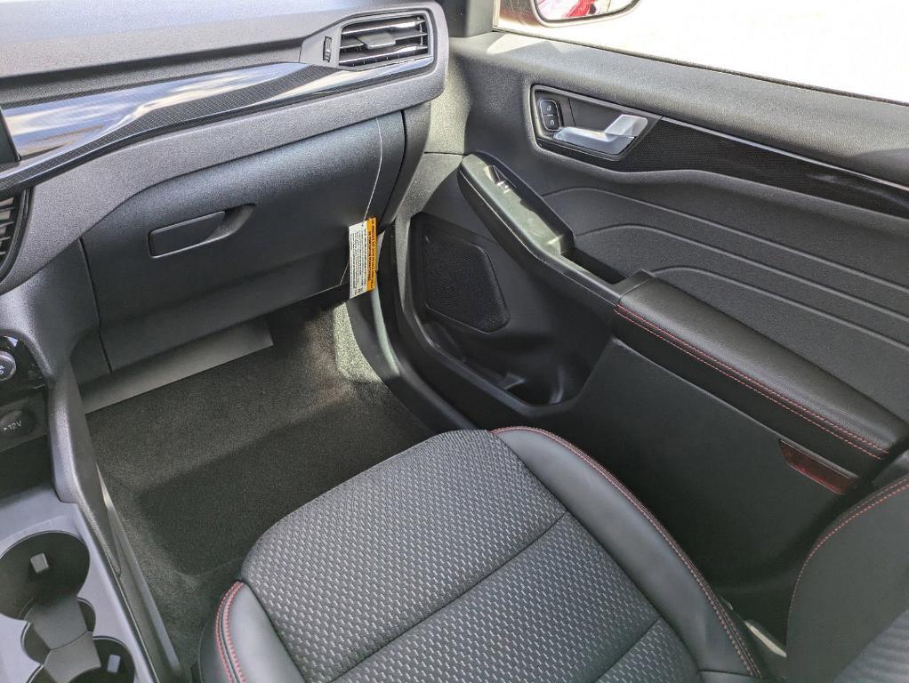 new 2025 Ford Escape car, priced at $35,296