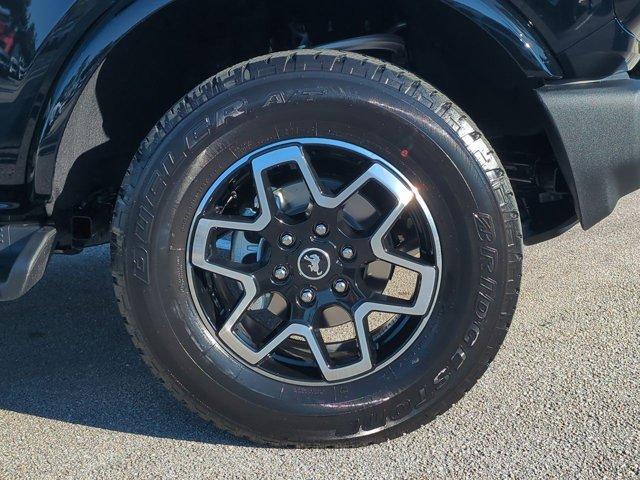 new 2025 Ford Bronco car, priced at $52,589
