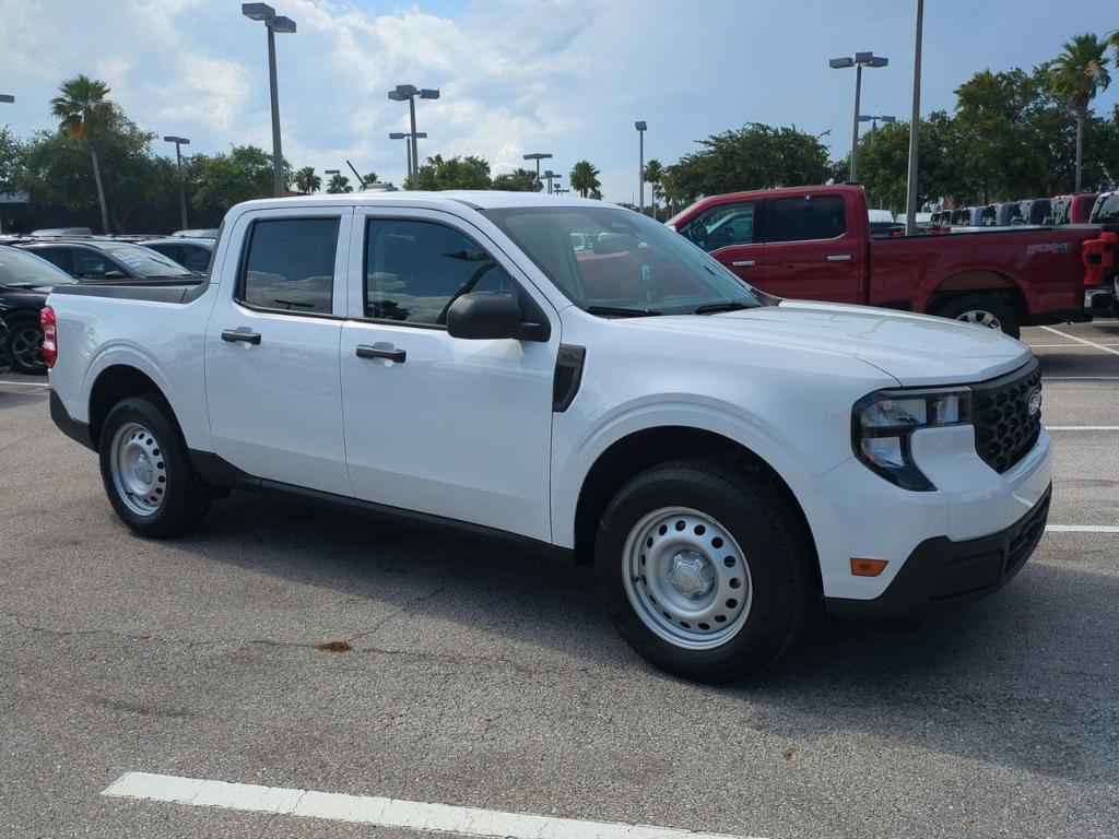 new 2025 Ford Maverick car, priced at $29,226