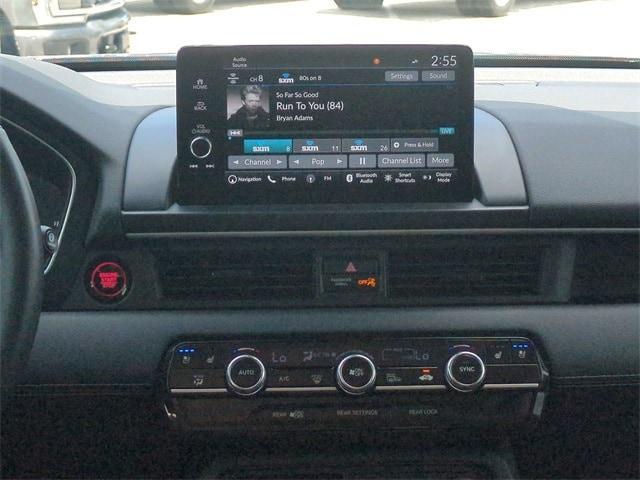 used 2025 Honda Pilot car, priced at $50,155