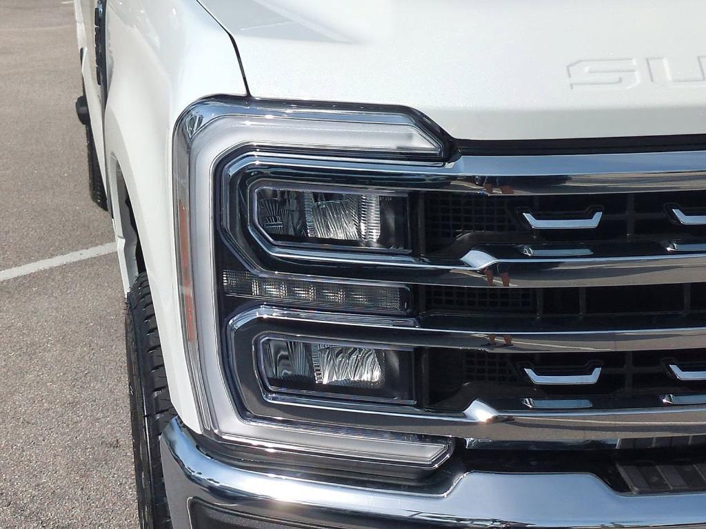 new 2025 Ford F-250 car, priced at $83,830