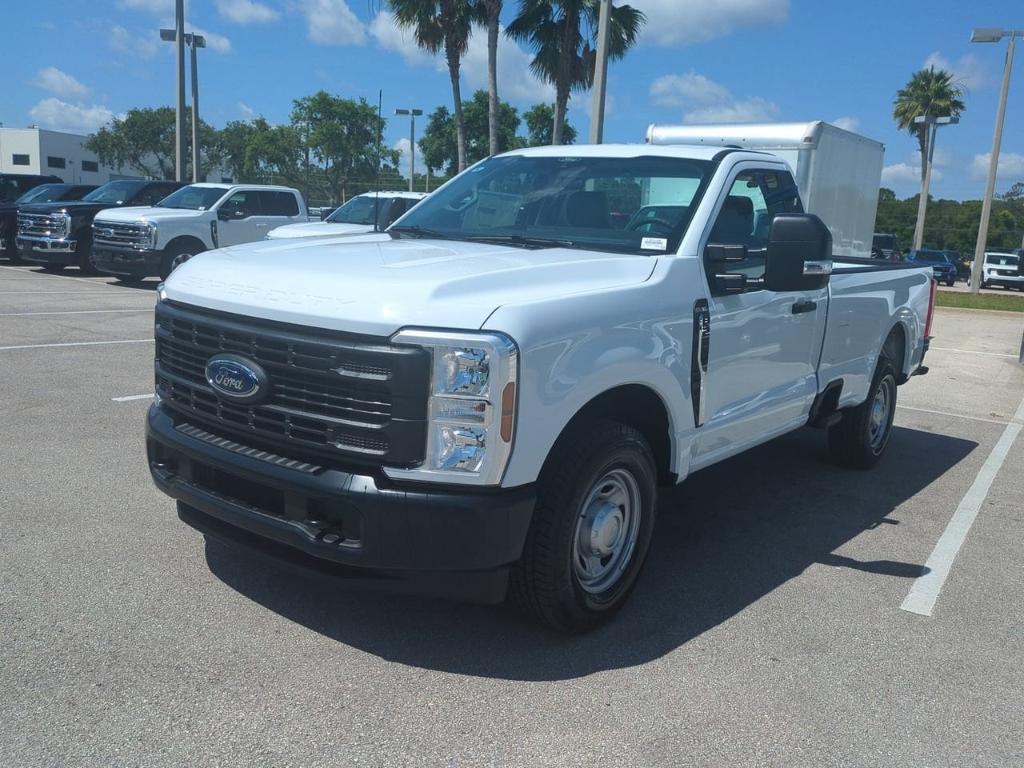 new 2025 Ford F-250 car, priced at $45,895