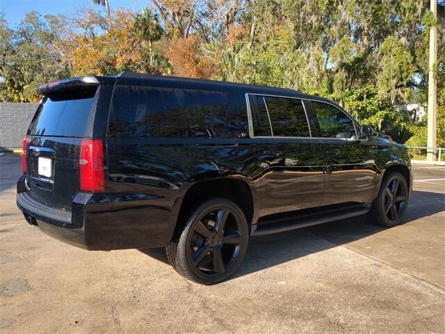 used 2018 Chevrolet Suburban car, priced at $26,992