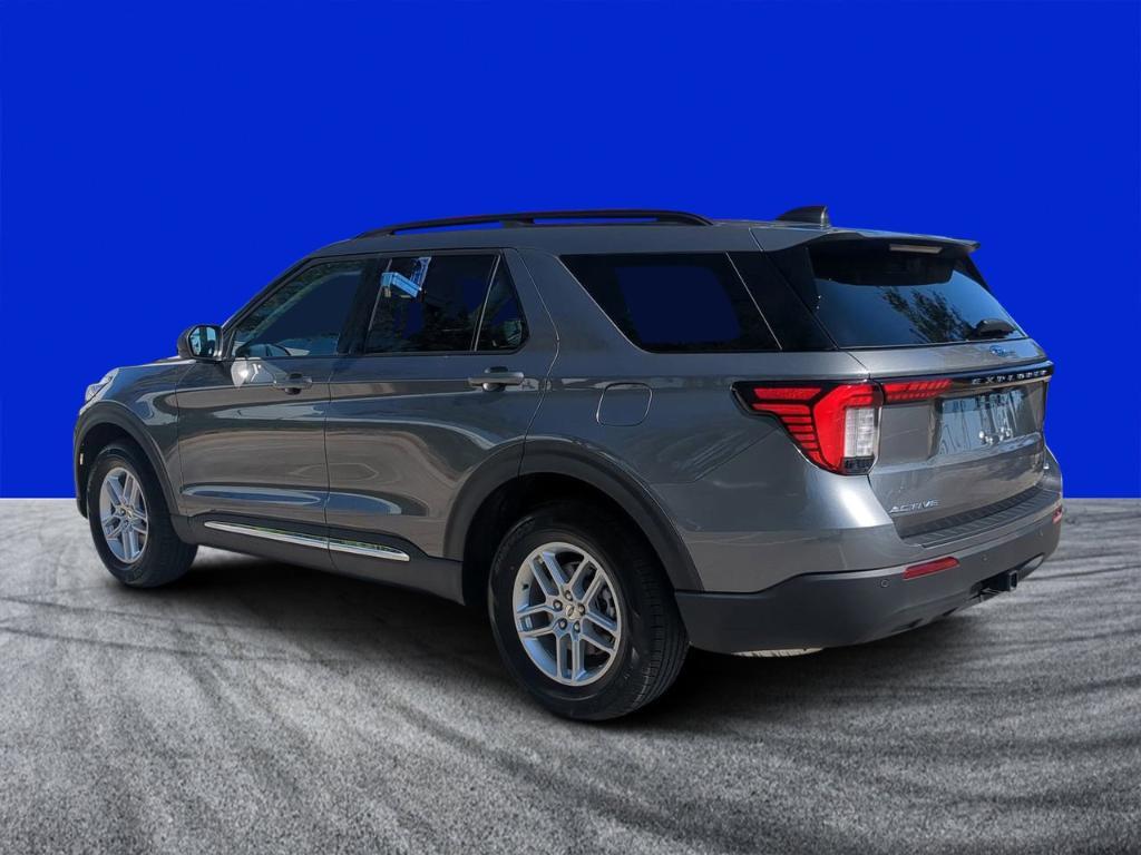 new 2025 Ford Explorer car, priced at $41,850