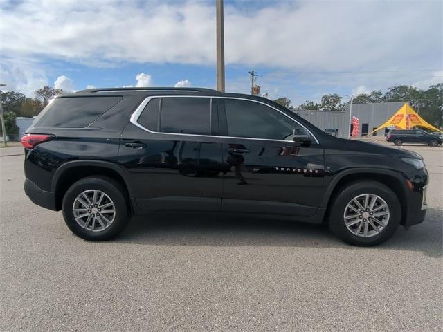 used 2022 Chevrolet Traverse car, priced at $29,992