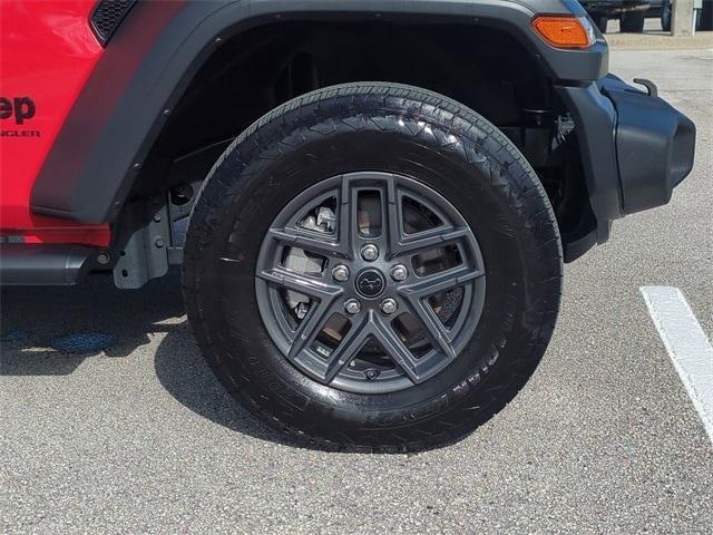 used 2025 Jeep Wrangler car, priced at $35,628