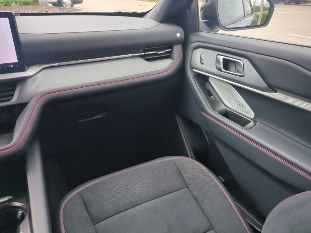 new 2025 Ford Explorer car, priced at $63,269