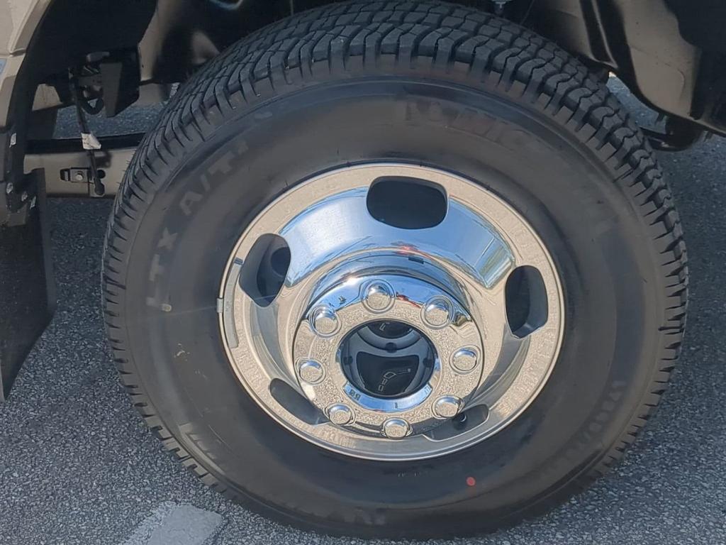 new 2025 Ford F-350 car, priced at $97,795