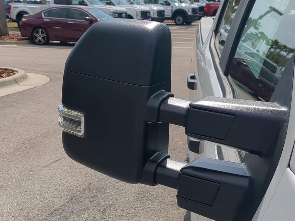 new 2025 Ford F-350 car, priced at $64,290