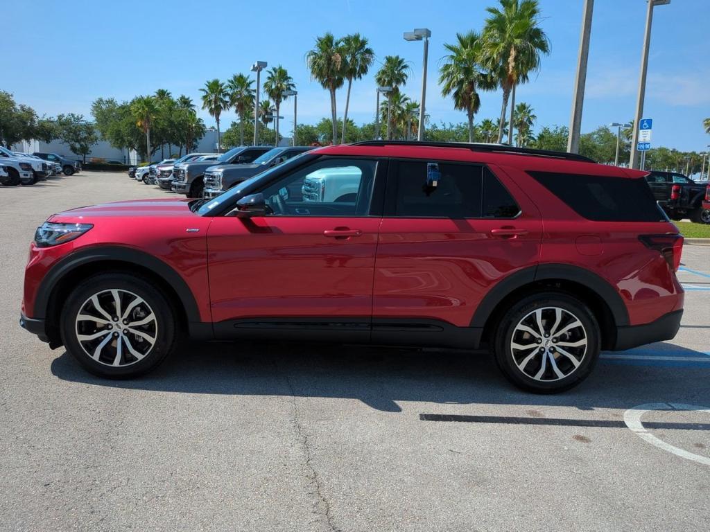 new 2025 Ford Explorer car, priced at $47,540