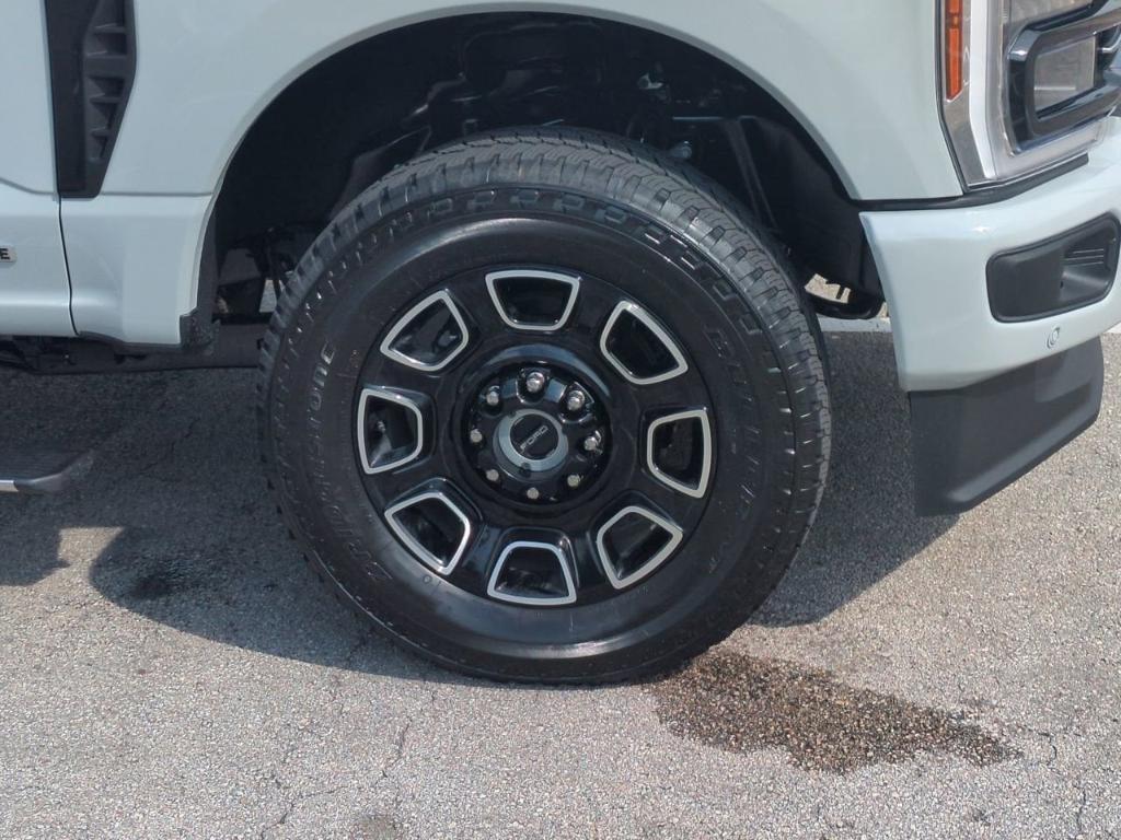 new 2025 Ford F-350 car, priced at $95,445