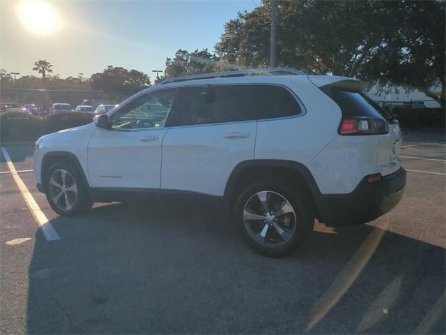 used 2019 Jeep Cherokee car, priced at $11,500