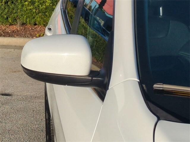 used 2019 Jeep Cherokee car, priced at $11,500