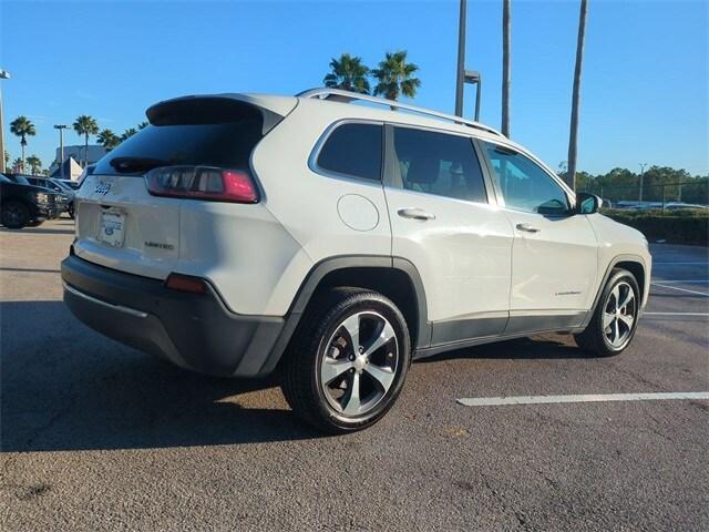 used 2019 Jeep Cherokee car, priced at $11,500