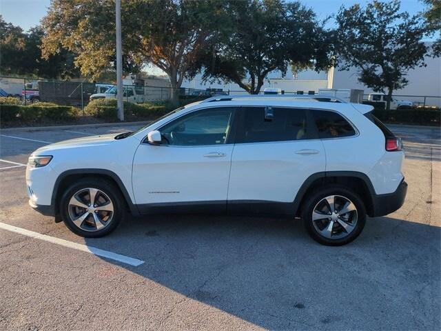 used 2019 Jeep Cherokee car, priced at $11,500