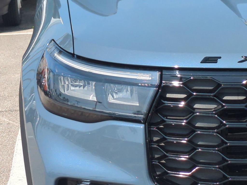 new 2025 Ford Explorer car, priced at $60,180