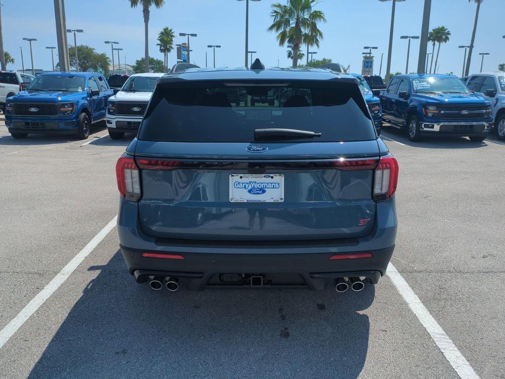 new 2025 Ford Explorer car, priced at $60,180