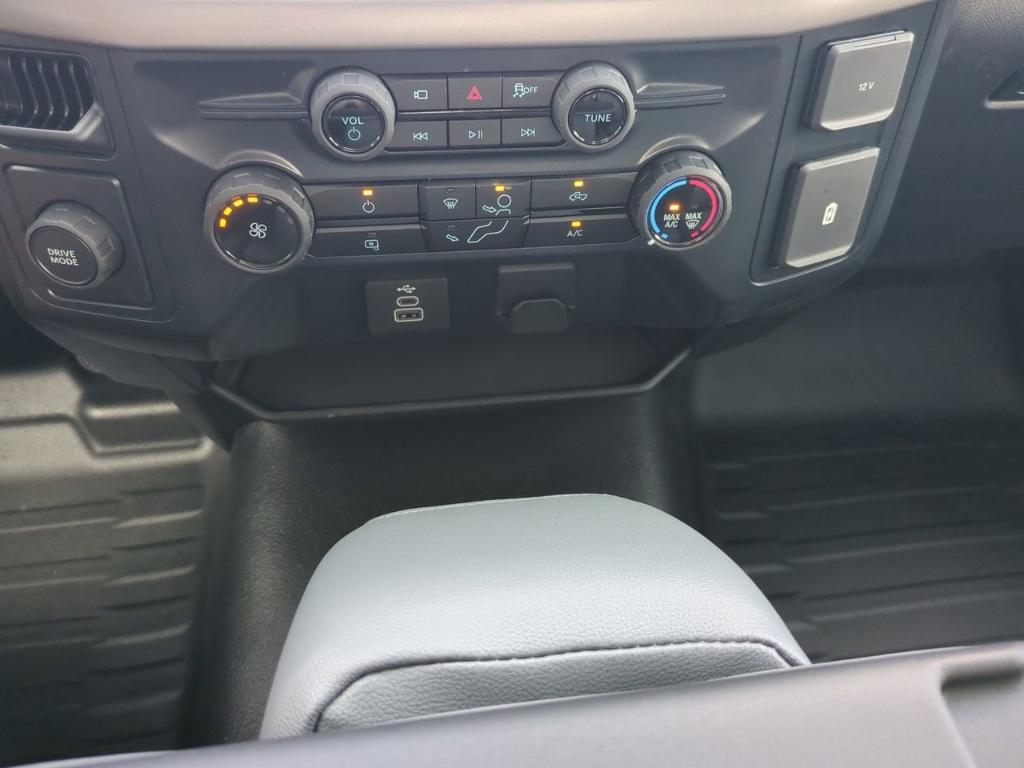 new 2025 Ford F-150 car, priced at $38,249