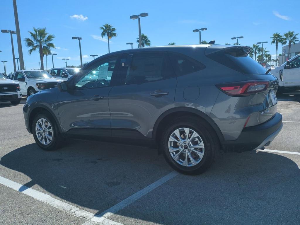 new 2026 Ford Escape car, priced at $29,898