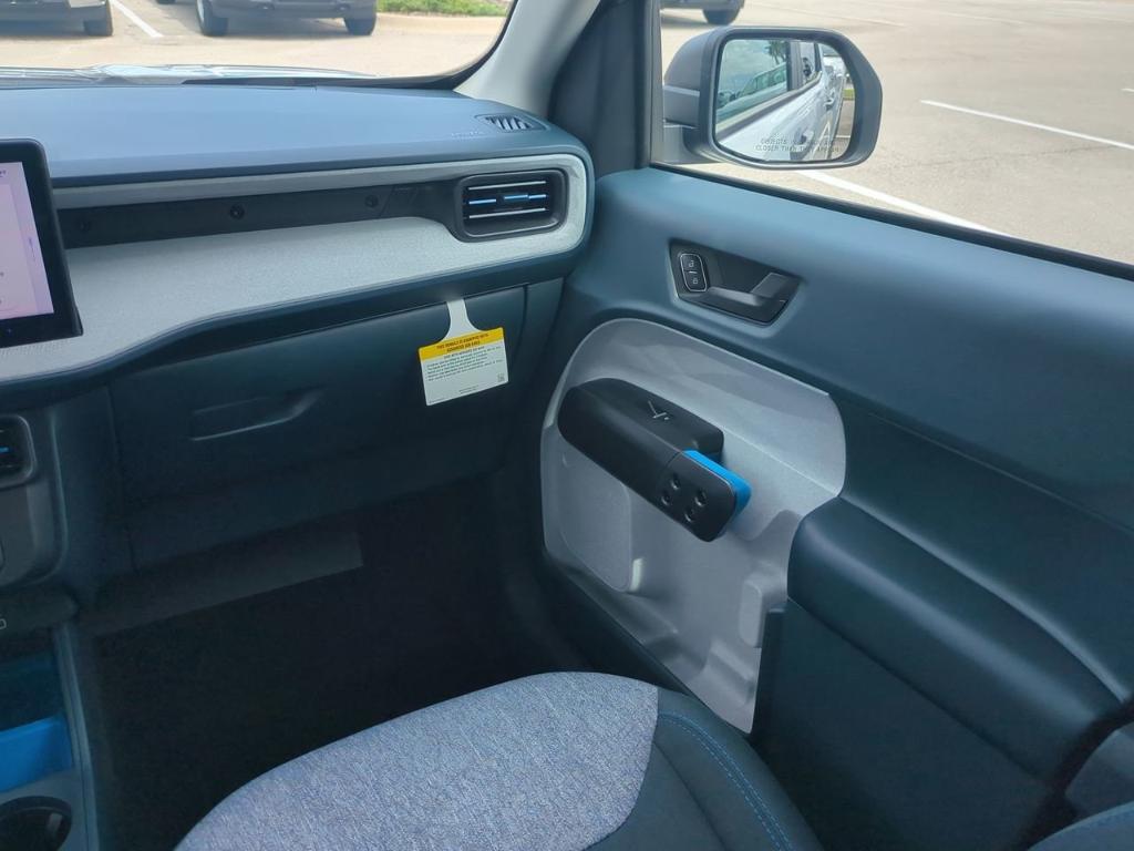 new 2025 Ford Maverick car, priced at $35,094