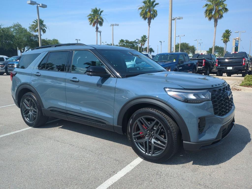 new 2025 Ford Explorer car, priced at $59,185