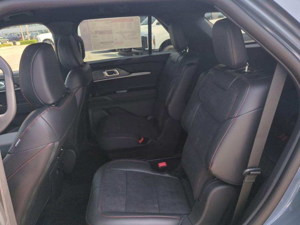 new 2025 Ford Explorer car, priced at $59,185
