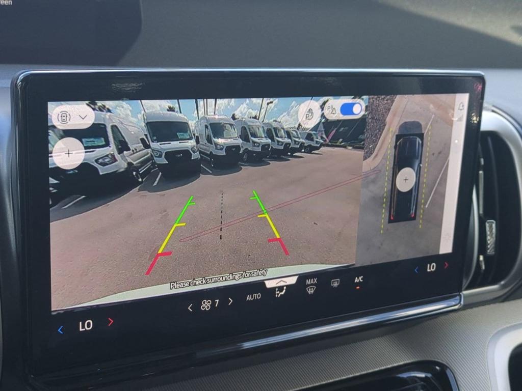 new 2025 Ford Expedition car, priced at $66,954