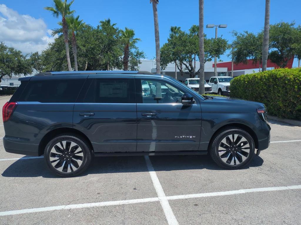 new 2025 Ford Expedition car, priced at $79,730