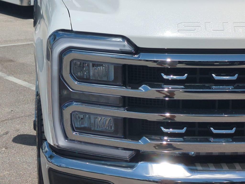 new 2025 Ford F-350 car, priced at $81,525