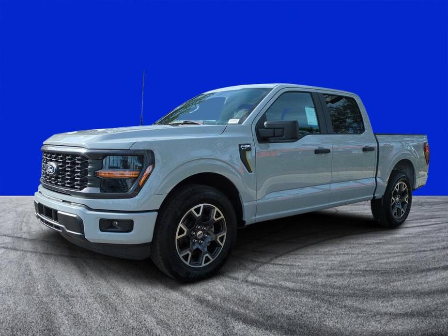 new 2024 Ford F-150 car, priced at $49,074