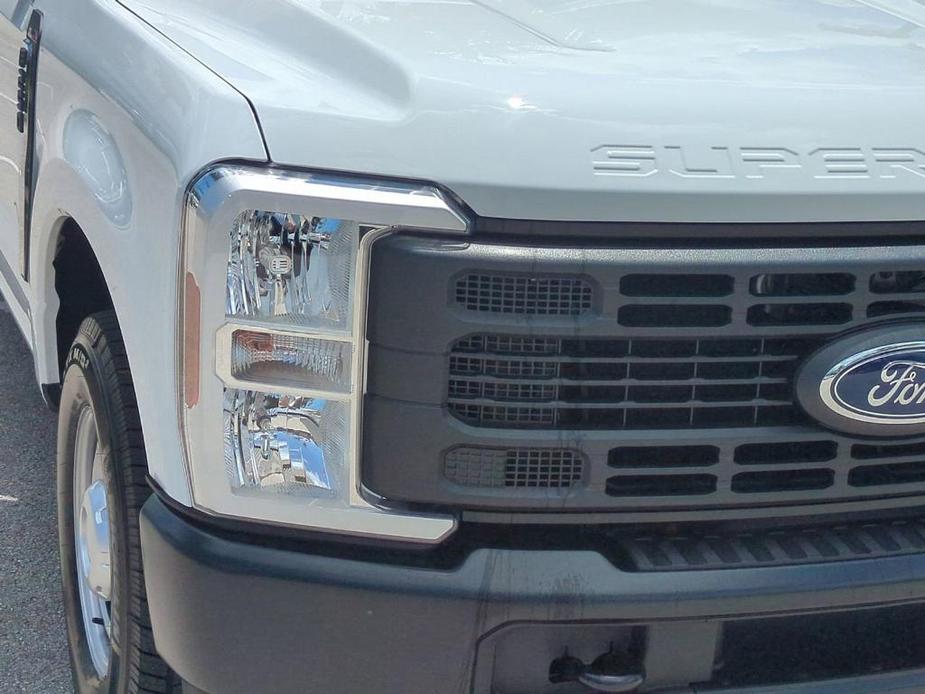 new 2024 Ford F-250 car, priced at $48,804