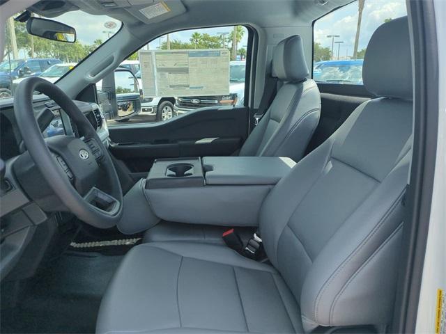 new 2025 Ford F-250 car, priced at $45,895