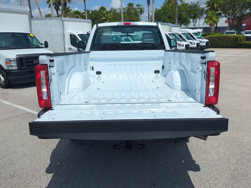 new 2025 Ford F-250 car, priced at $45,895