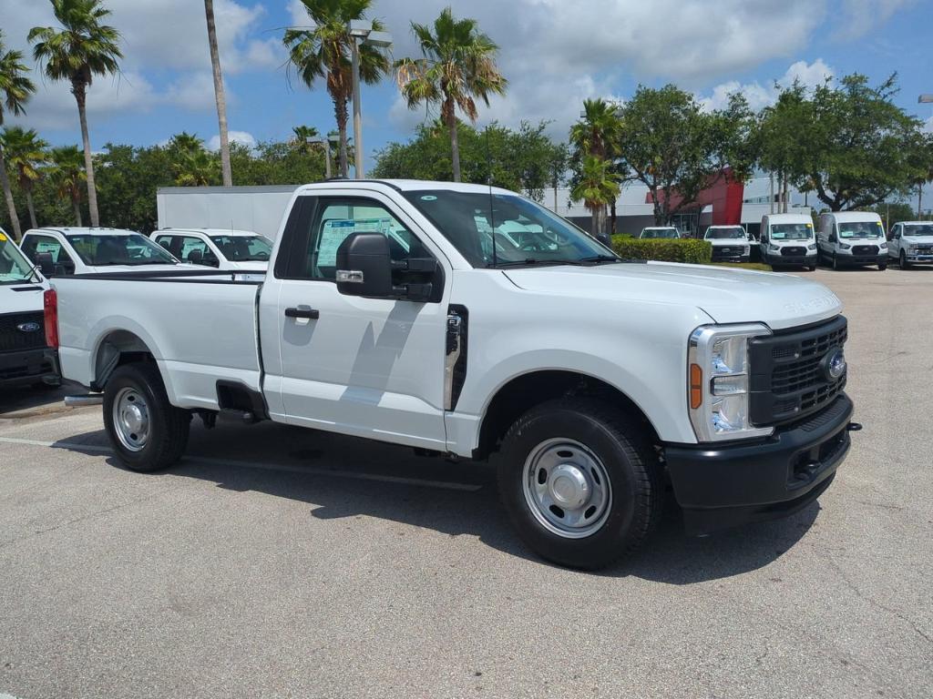 new 2025 Ford F-250 car, priced at $45,895