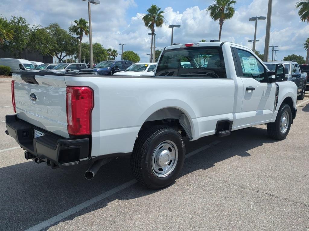 new 2025 Ford F-250 car, priced at $45,895