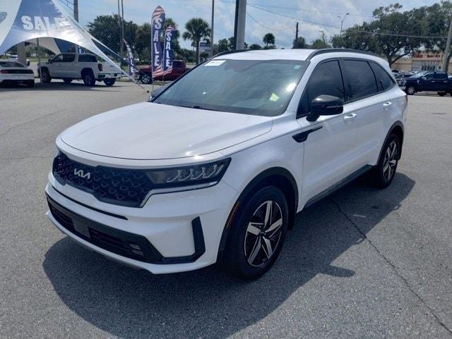 used 2023 Kia Sorento car, priced at $28,310