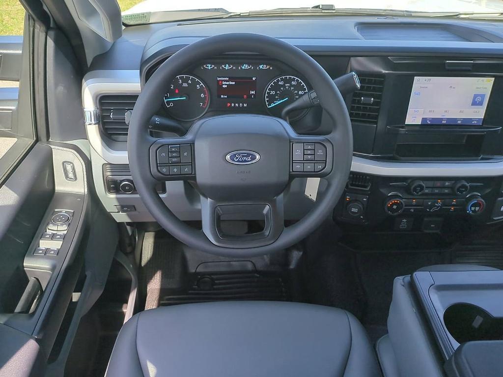 new 2025 Ford F-250 car, priced at $51,925