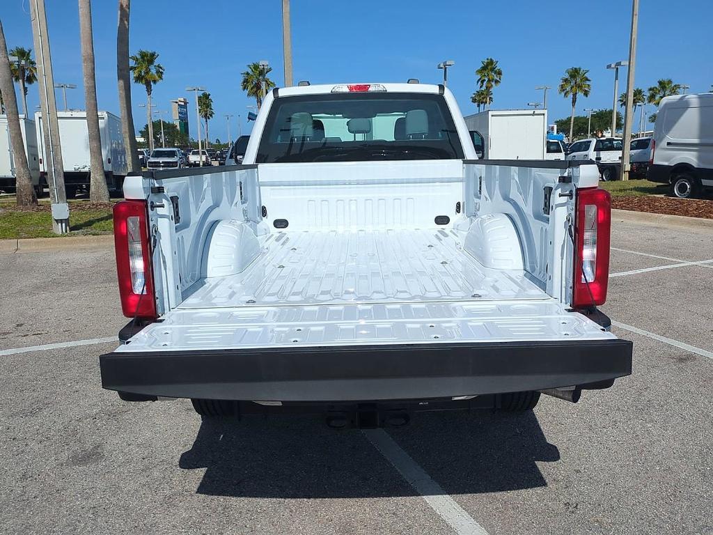 new 2025 Ford F-250 car, priced at $51,925