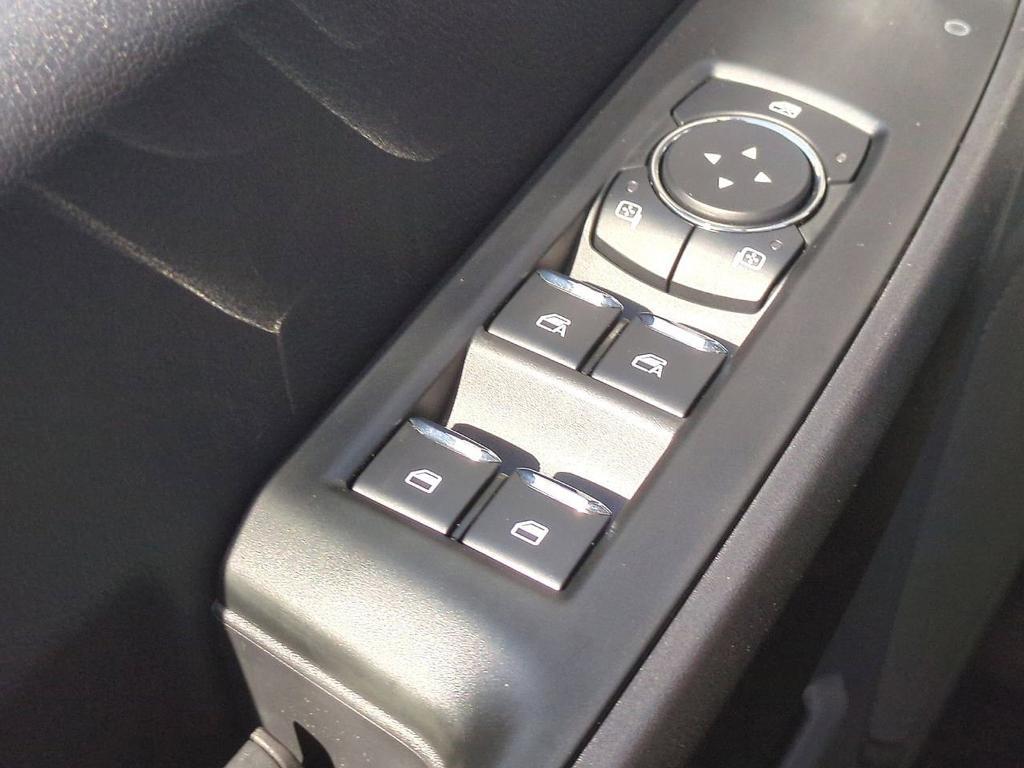 new 2025 Ford F-250 car, priced at $51,925