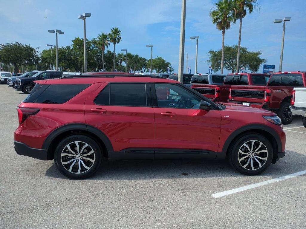 new 2025 Ford Explorer car, priced at $47,540