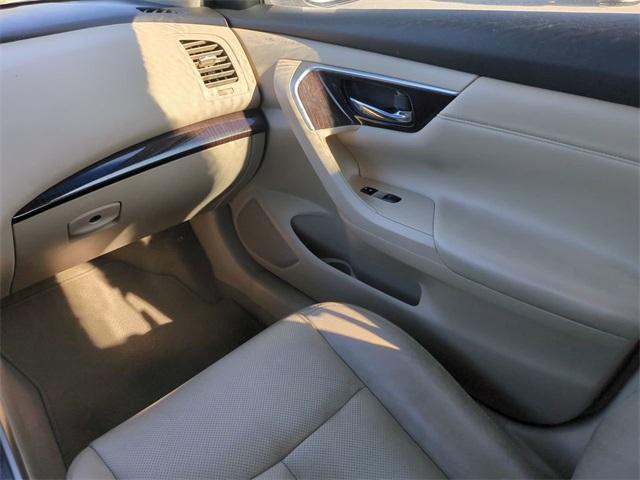 used 2014 Nissan Altima car, priced at $8,999