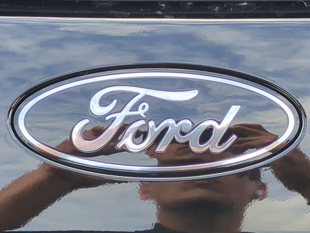 new 2025 Ford Expedition car, priced at $82,032