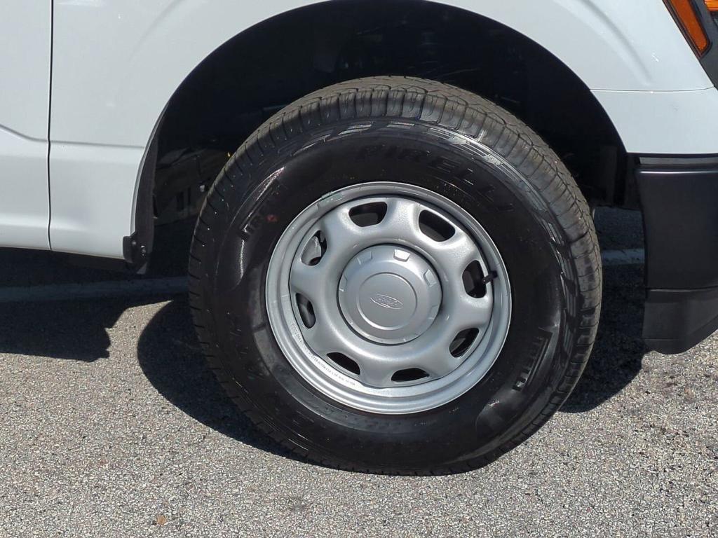 new 2025 Ford F-150 car, priced at $40,273