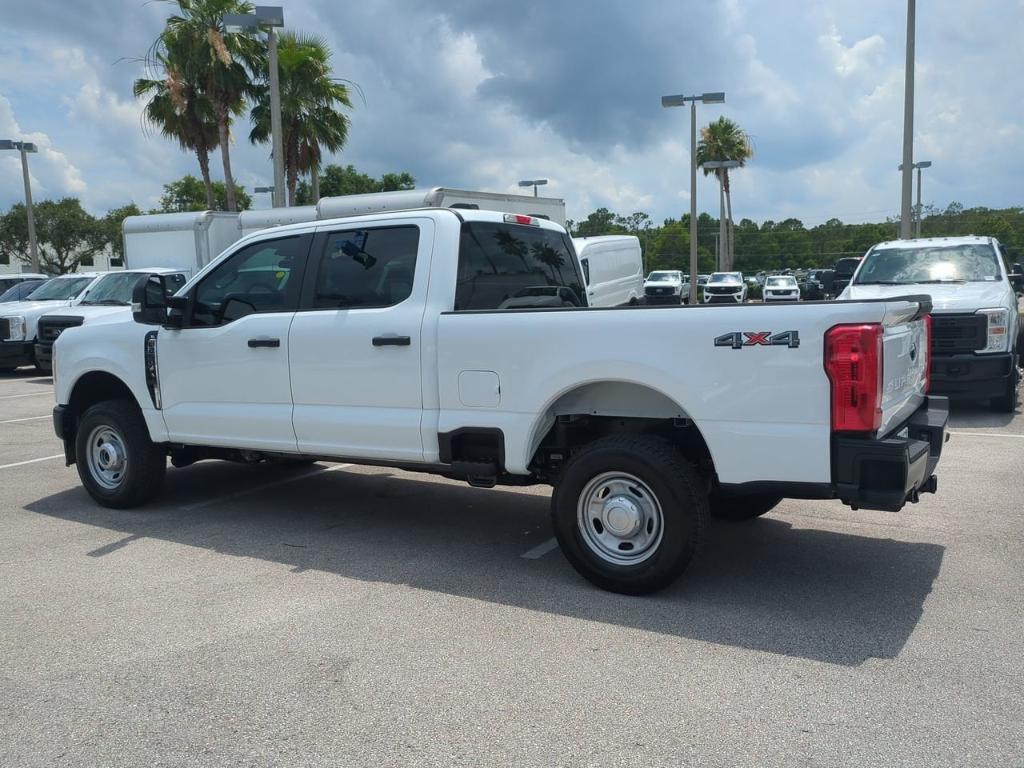 new 2025 Ford F-250 car, priced at $54,990