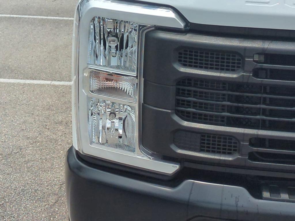 new 2025 Ford F-250 car, priced at $54,990