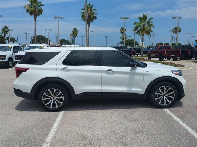 used 2022 Ford Explorer car, priced at $30,566