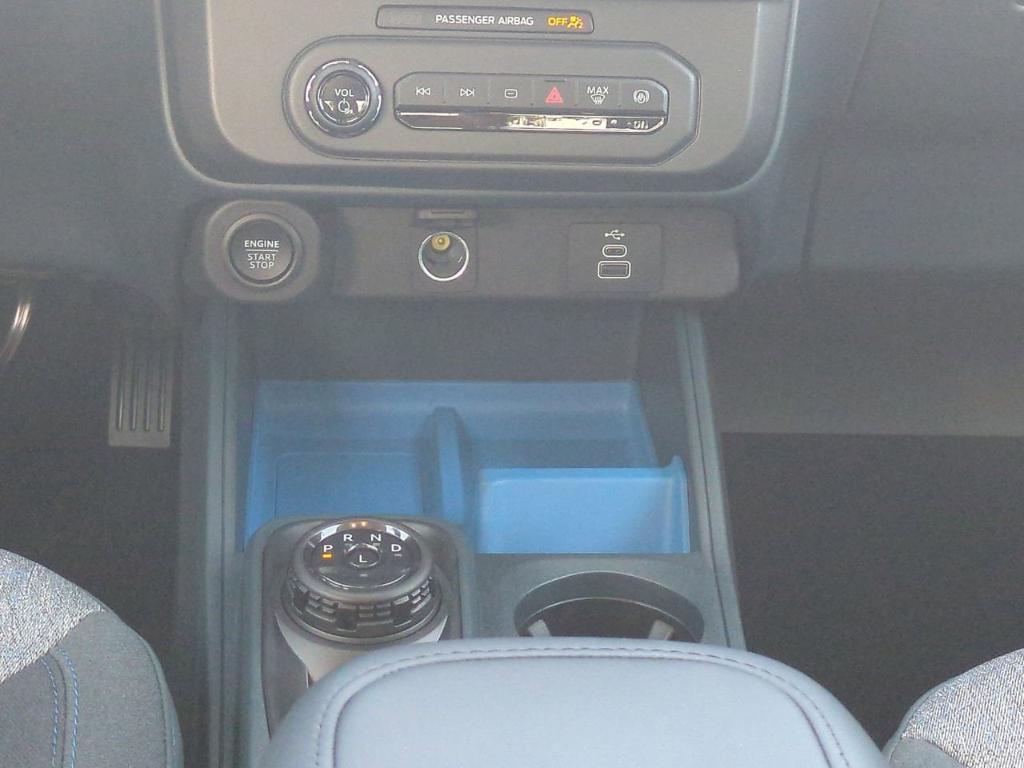 new 2025 Ford Maverick car, priced at $35,094