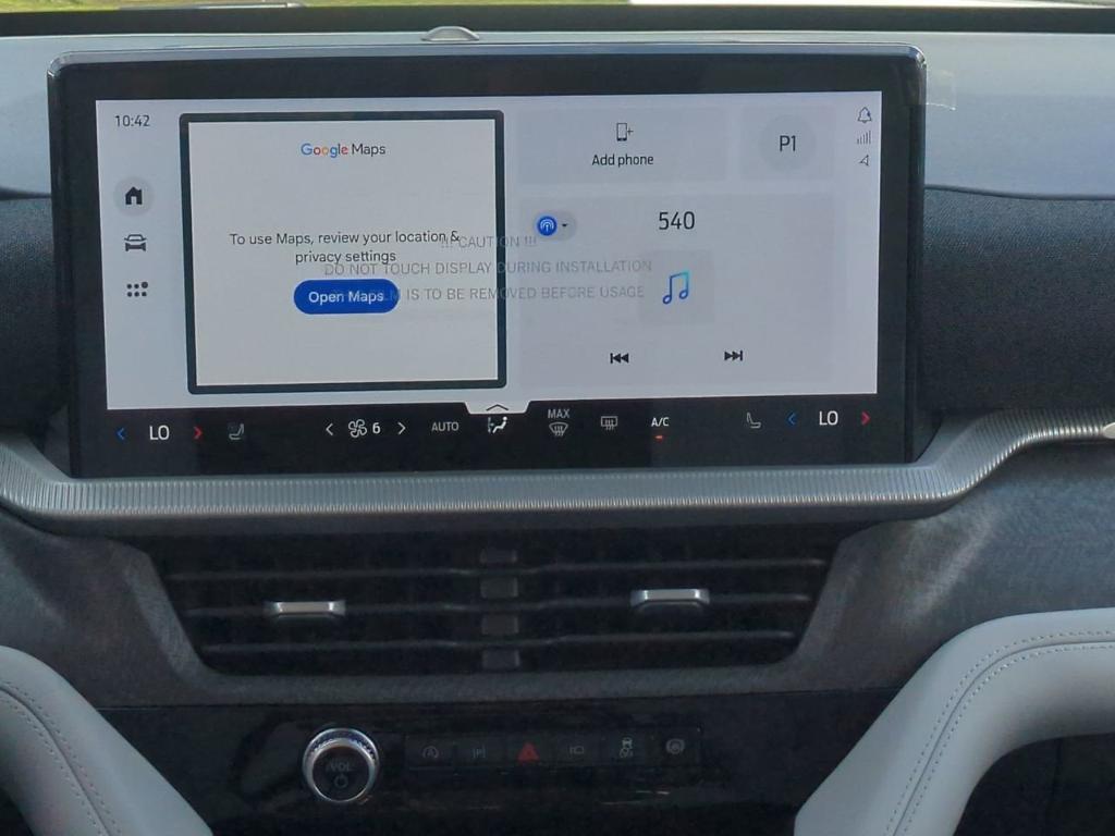 new 2025 Ford Explorer car, priced at $57,364